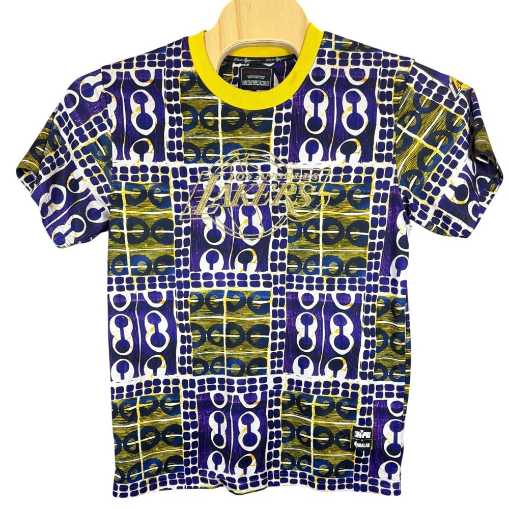Two Hype Los Angeles Lakers NBA Geometric All Over Print Mesh T-Shirt Men Medium